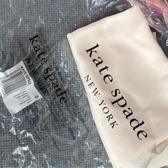 Kate Spade New York Women’s Manhattan Carnival Fair Isle Small Tote - Picture 7 of 14